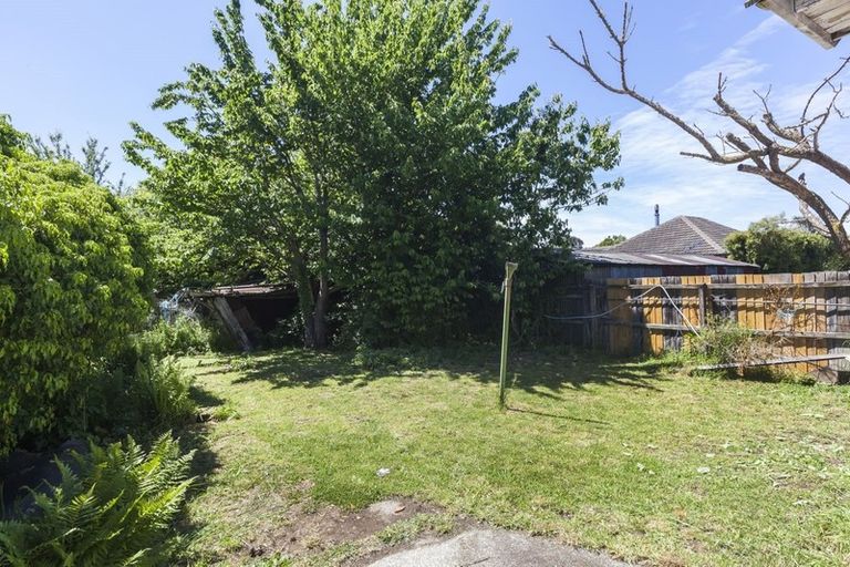 Photo of property in 76 Bryndwr Road, Bryndwr, Christchurch, 8052