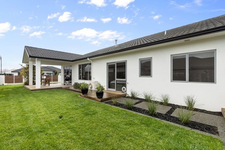 Photo of property in 24 Batten Drive, Flagstaff, Hamilton, 3210