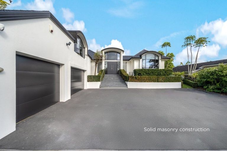 Photo of property in 7 Kerridge Close, Shamrock Park, Auckland, 2016