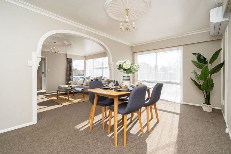 Photo of property in 33 Balfour Crescent, Riverlea, Hamilton, 3216