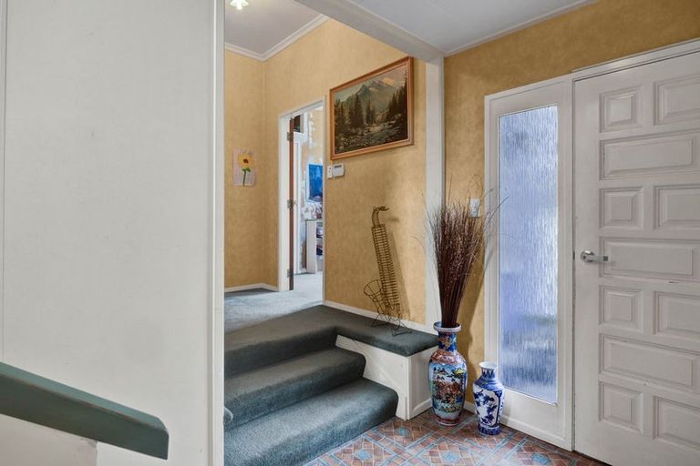 Photo of property in 137 Waihi Road, Hawera, 4610