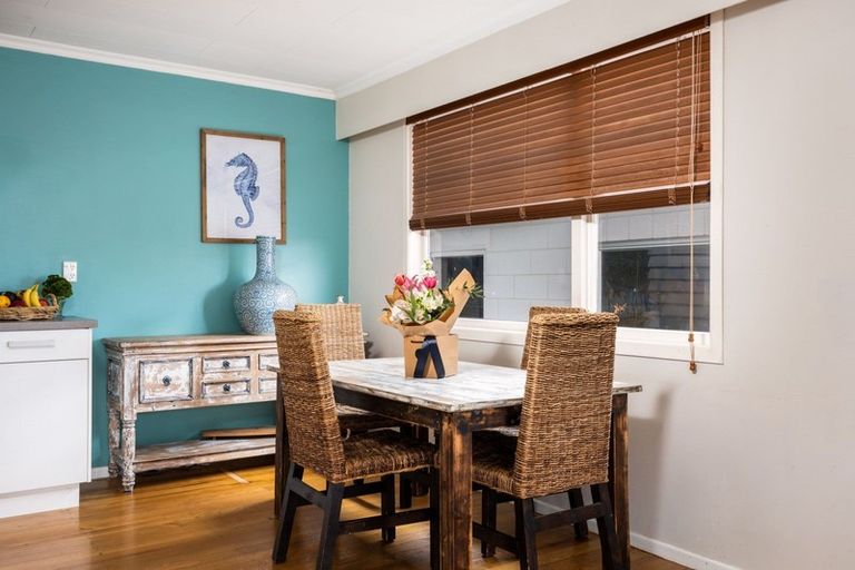 Photo of property in 108 Frankley Road, Frankleigh Park, New Plymouth, 4310