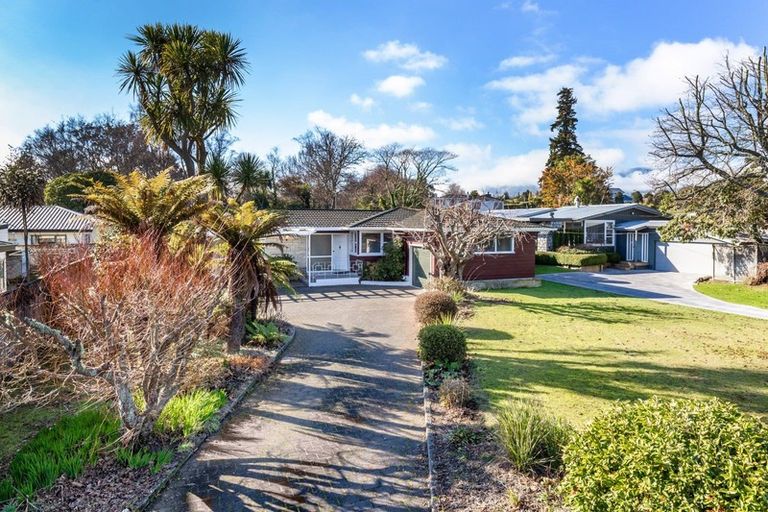 Photo of property in 28 Ngamotu Road, Taupo, 3330