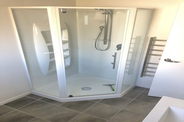 Photo of property in 35 Mitchell Street, Abbotsford, Dunedin, 9018