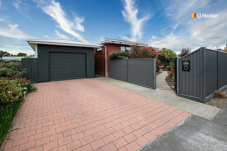 Photo of property in 27 Forfar Street, Mosgiel, 9024