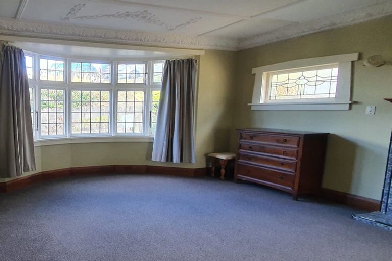 Photo of property in 98 Nairn Street, Mount Cook, Wellington, 6011