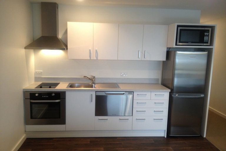 Photo of property in 10/126 Nursery Road, Linwood, Christchurch, 8011