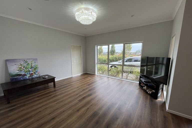 Photo of property in 90 Hillpark Drive, Pokeno, 2402