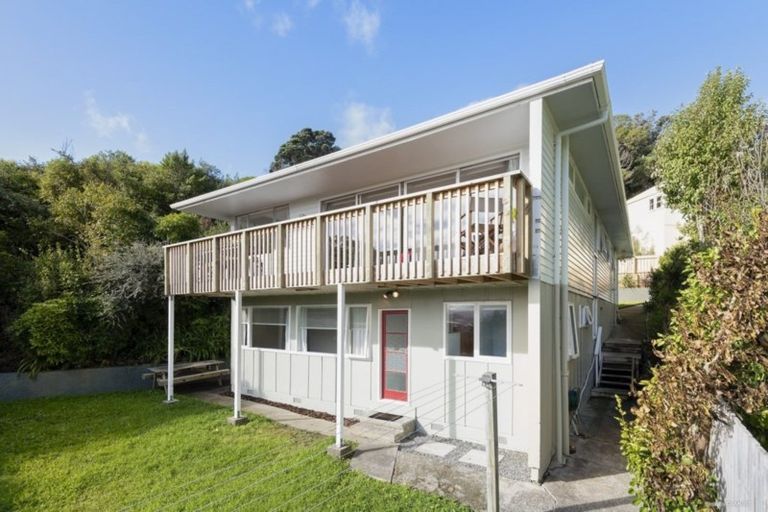 Photo of property in 41a Kinghorne Street, Strathmore Park, Wellington, 6022