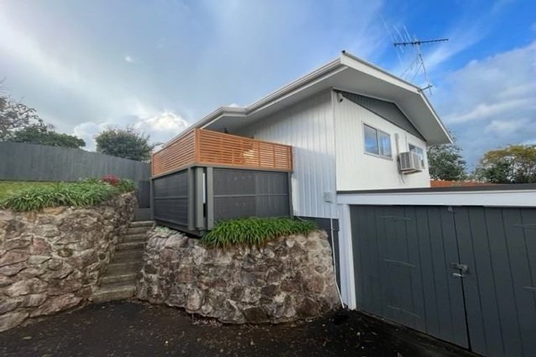 Photo of property in 15 Glenfield Place, Brookfield, Tauranga, 3110