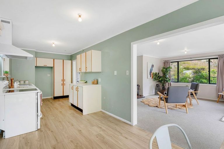 Photo of property in 65 Bell Street, Tawa, Wellington, 5028