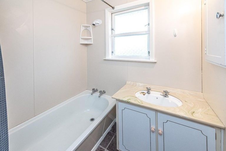 Photo of property in 7 Cornfoot Street, Castlecliff, Whanganui, 4501