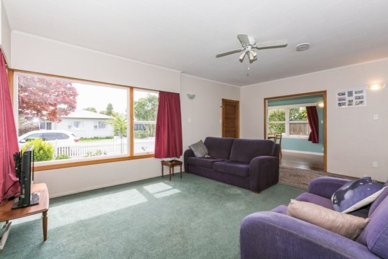 Photo of property in 806 Oxford Street, Saint Leonards, Hastings, 4120