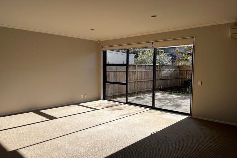 Photo of property in 51 Bluegrey Avenue, Stonefields, Auckland, 1072