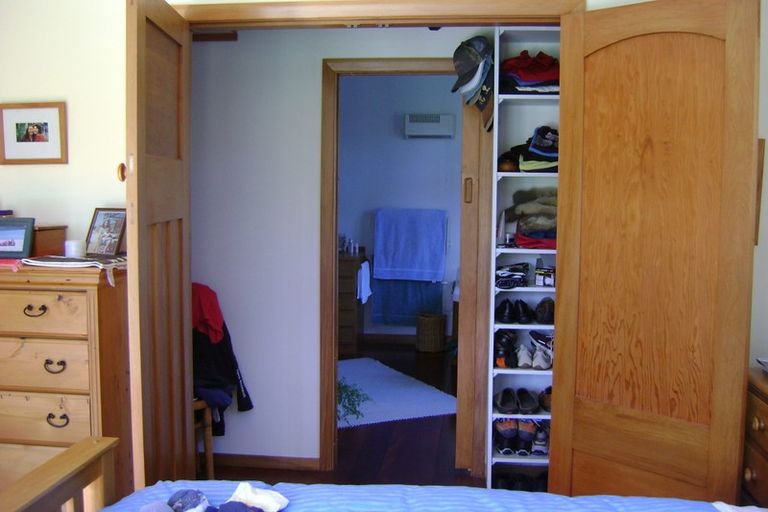 Photo of property in 11 Brook Street, Waiwhetu, Lower Hutt, 5010