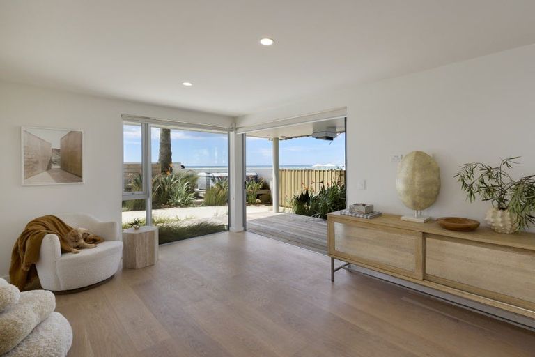 Photo of property in 7 Surf Road, Mount Maunganui, 3116