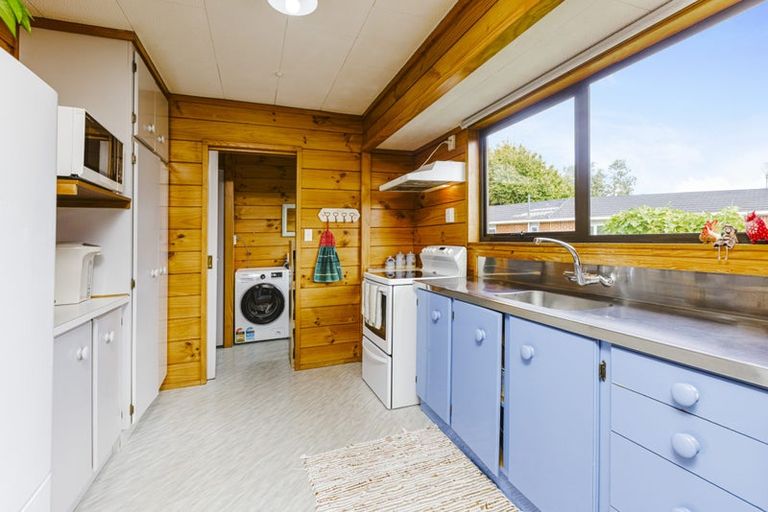 Photo of property in 2/4 Bunnythorpe Road, Papakura, 2110