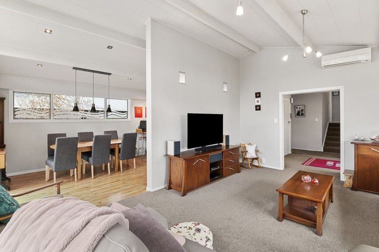 Photo of property in 12 Kennedy Drive, Levin, 5510