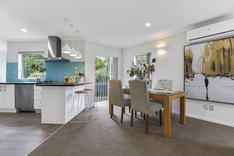 Photo of property in 26a Stanniland Street, Sunnyhills, Auckland, 2010