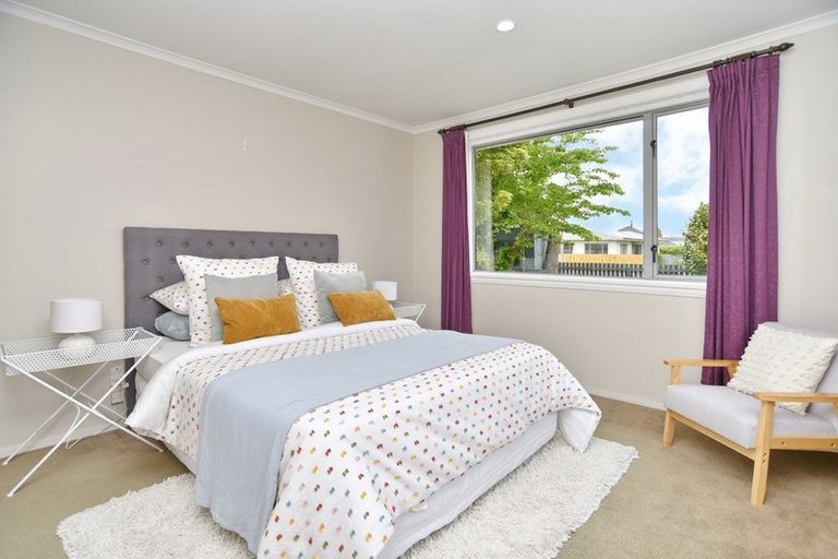 Photo of property in 42 Croziers Road, St Albans, Christchurch, 8052