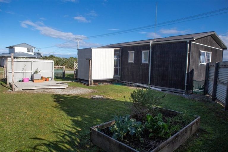 Photo of property in 58b Domett Esplanade, Cobden, Greymouth, 7802