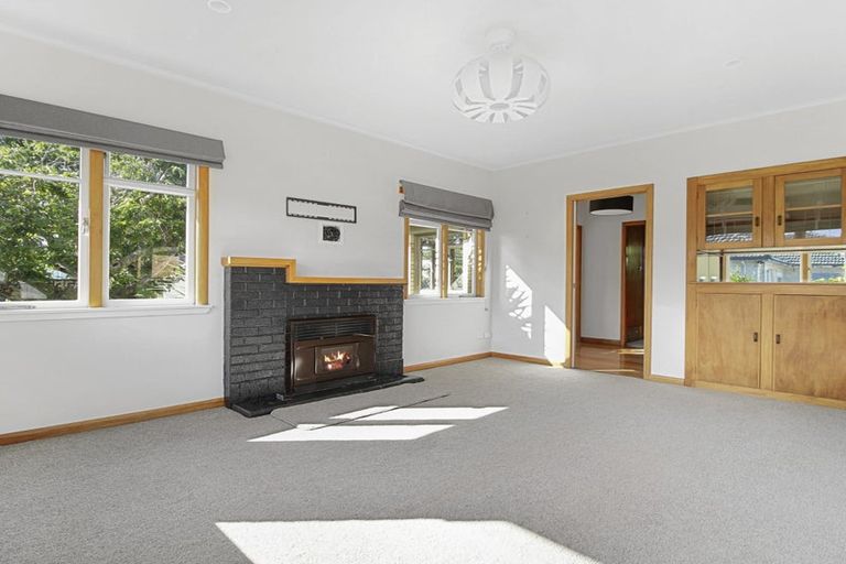 Photo of property in 18 Bolmuir Road, Forest Lake, Hamilton, 3200
