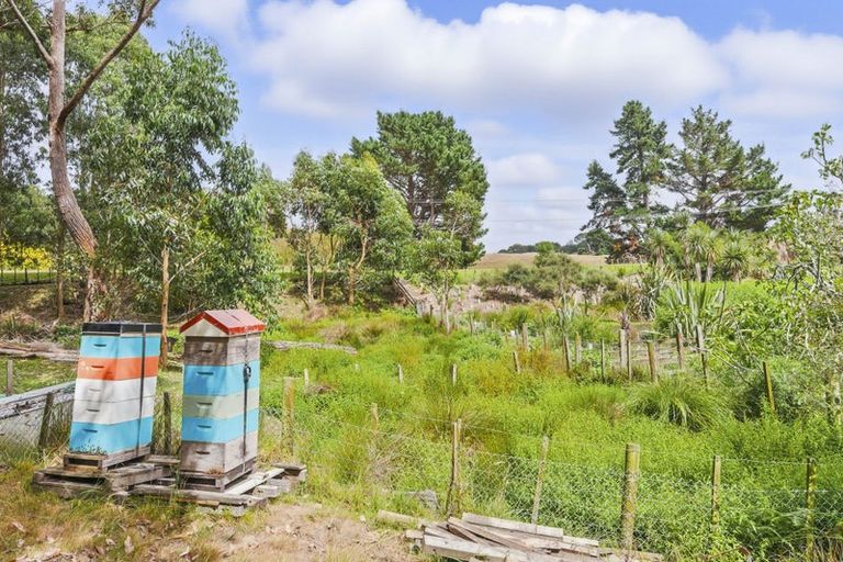 Photo of property in 168 Te Hapua Road, Te Horo, Otaki, 5581