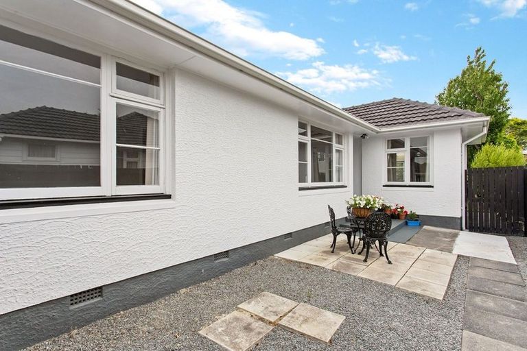 Photo of property in 8 Ravenna Street, Avonhead, Christchurch, 8042