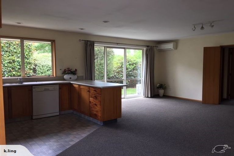 Photo of property in 2/395 Ilam Road, Bryndwr, Christchurch, 8053