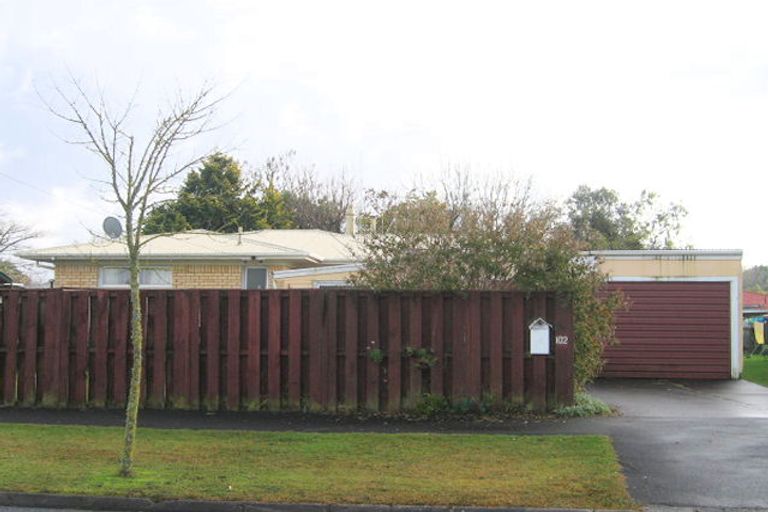 Photo of property in 102 Mount View Road, Melville, Hamilton, 3206