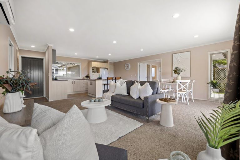 Photo of property in 12 Mahana Place, Raglan, 3225