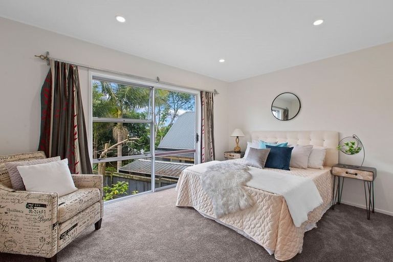 Photo of property in 1/57 Hatherlow Street, Glenfield, Auckland, 0629