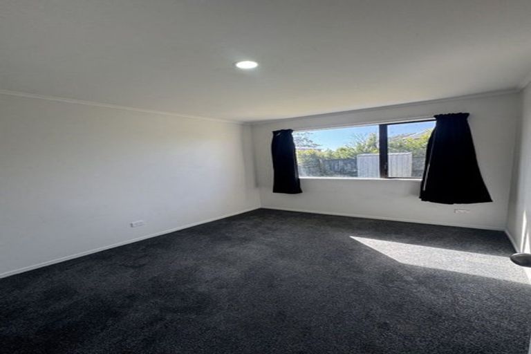 Photo of property in 37 Metcalfe Road, Ranui, Auckland, 0612