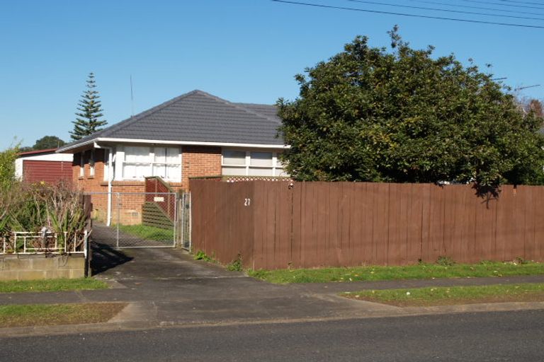 Photo of property in 27 Ashley Avenue, Mangere East, Auckland, 2024