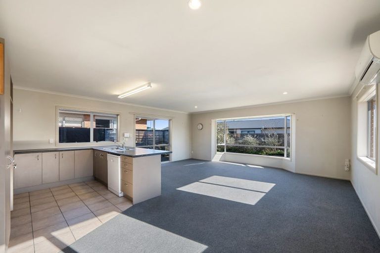 Photo of property in 44 Hokio Beach Road, Levin, 5510