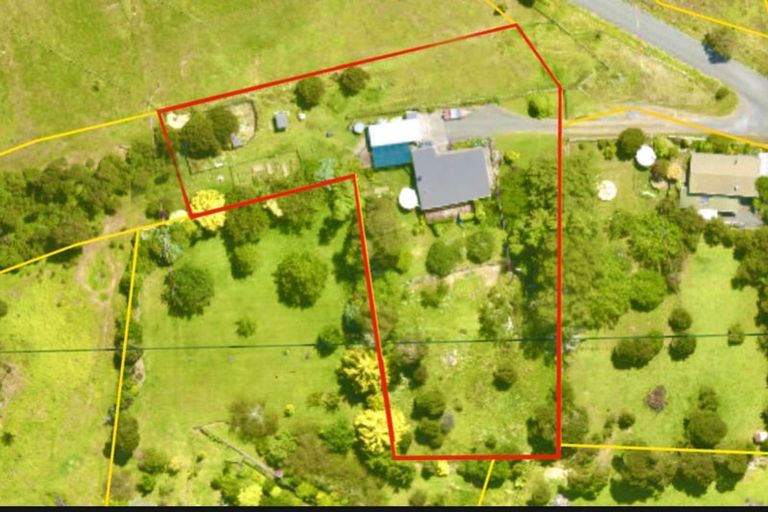Photo of property in 56 Flays Road, Coromandel, 3506