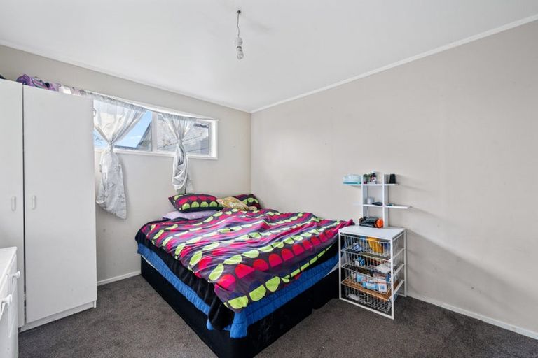Photo of property in 23 Neems Place, Manurewa, Auckland, 2102