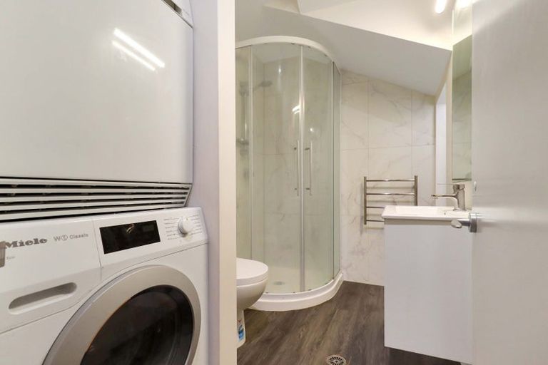 Photo of property in Hannahs Warehouse Apartments, 12/13 Leeds Street, Te Aro, Wellington, 6011