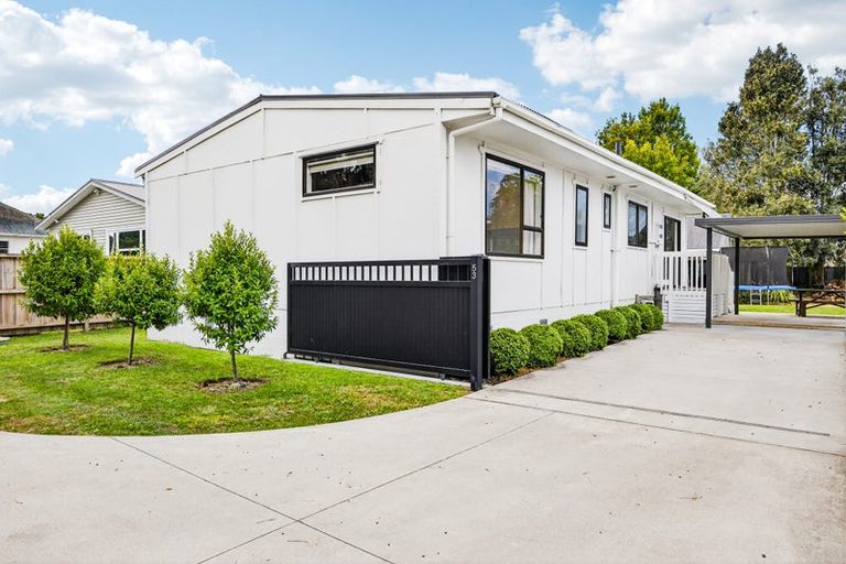 Photo of property in 53 Cambridge Road, Riverhead, 0820