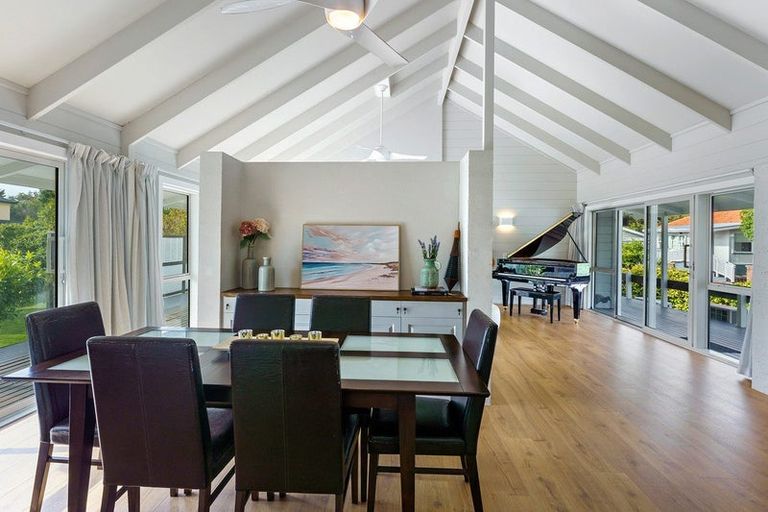 Photo of property in 175 Raumati Road, Raumati Beach, Paraparaumu, 5032