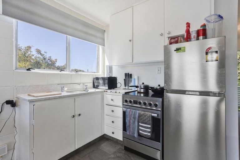 Photo of property in 5/112a Olliviers Road, Phillipstown, Christchurch, 8011