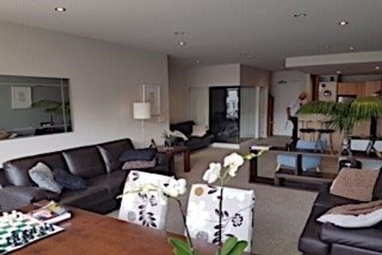 Photo of property in Kate Sheppard Apartments, 7d/42 Molesworth Street, Thorndon, Wellington, 6011