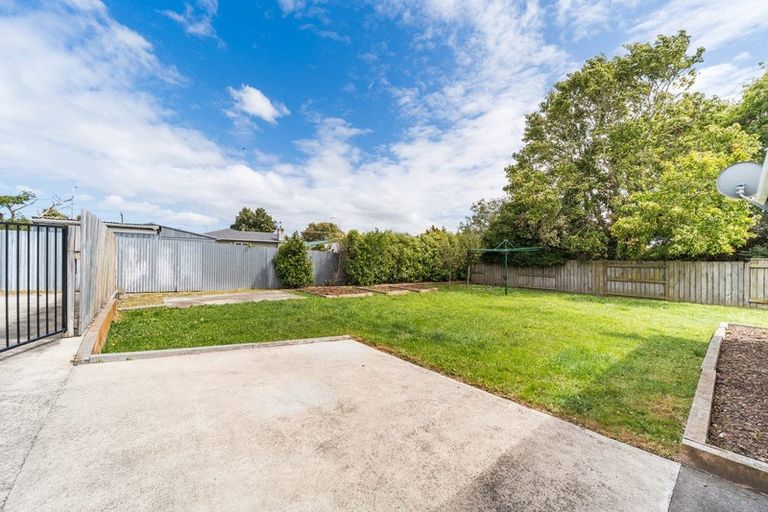 Photo of property in 30 Peppertree Glade, Kelvin Grove, Palmerston North, 4414