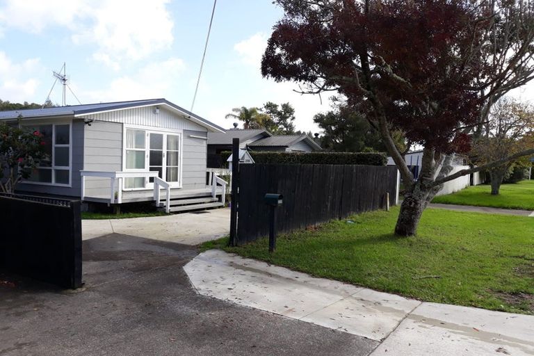 Photo of property in 206 Lake Road, Belmont, Auckland, 0622