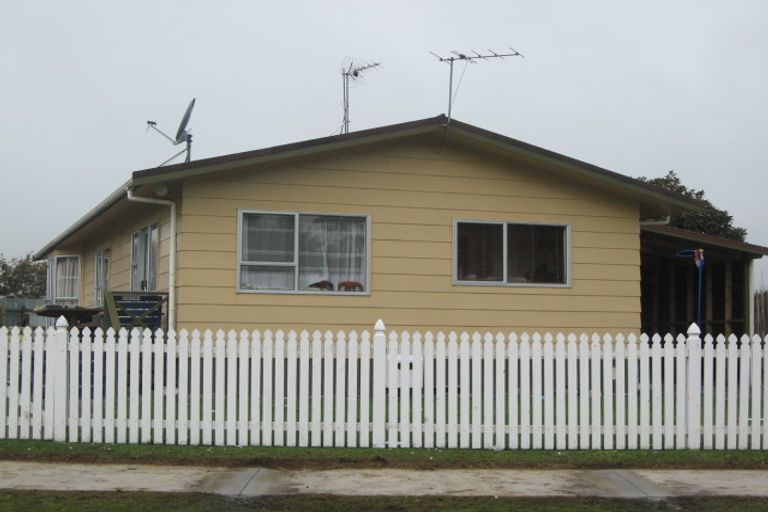 Photo of property in 3 Makere Street, Waitara, 4320