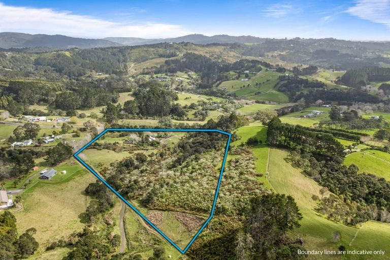 Photo of property in 4 Steed Road, Waitakere, Auckland, 0816