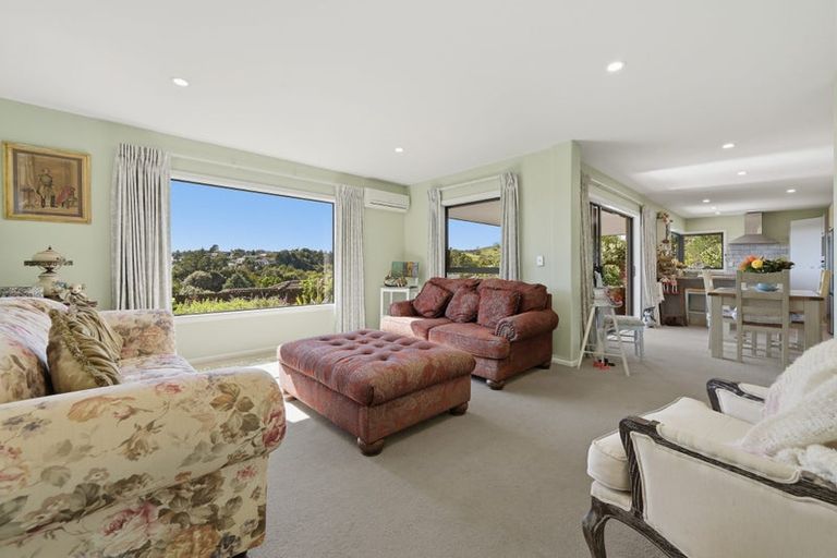 Photo of property in 14 Waipuna Grove, Welcome Bay, Tauranga, 3112
