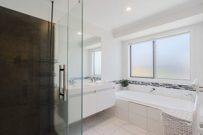 Photo of property in 43 Batten Drive, Flagstaff, Hamilton, 3210