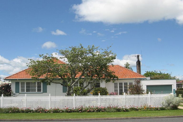 Photo of property in 64 Chaucer Street, Leamington, Cambridge, 3432