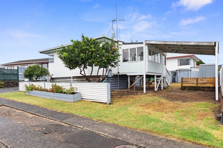Photo of property in 62 Atuaroa Avenue, Te Puke, 3119